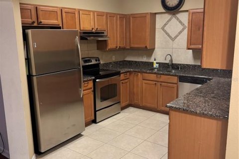 Condo in Lakewood Ranch, Florida, 2 bedrooms № 2097922 - photo 9