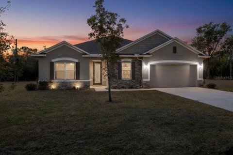 Villa ou maison à vendre à Punta Gorda, Floride: 3 chambres, 190.08 m2 № 2314625 - photo 2