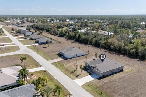 Villa ou maison à vendre à Punta Gorda, Floride: 3 chambres, 190.08 m2 № 2314625 - photo 23