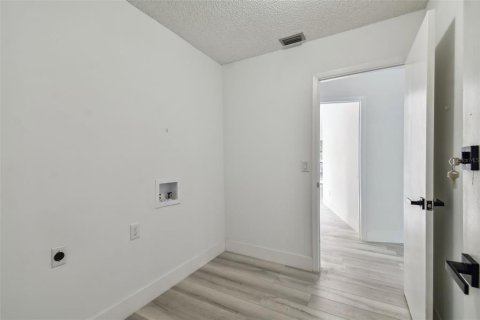 Casa en venta en Tampa, Florida, 3 dormitorios, 149.39 m2 № 1834987 - foto 27