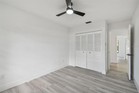 Casa en venta en Tampa, Florida, 3 dormitorios, 149.39 m2 № 1834987 - foto 19