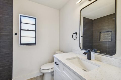 Casa en venta en Tampa, Florida, 3 dormitorios, 149.39 m2 № 1834987 - foto 18