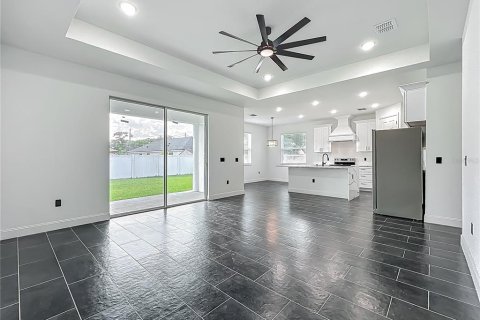 House in Sanford, Florida 4 bedrooms, 190.64 sq.m. № 1737136 - photo 22