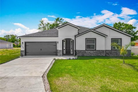 House in Sanford, Florida 4 bedrooms, 190.64 sq.m. № 1737136 - photo 3