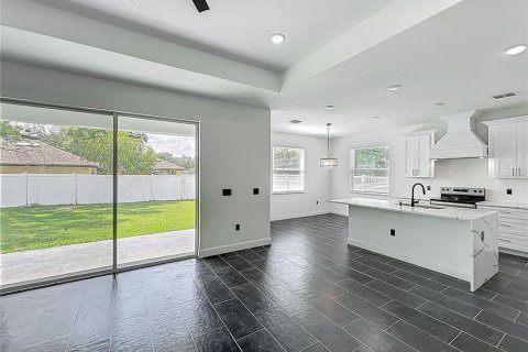 House in Sanford, Florida 4 bedrooms, 190.64 sq.m. № 1737136 - photo 24