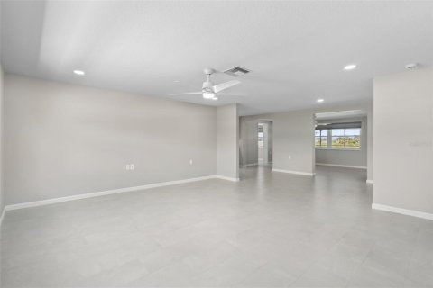 Villa ou maison à louer à New Port Richey, Floride: 3 chambres, 172.98 m2 № 2386087 - photo 7