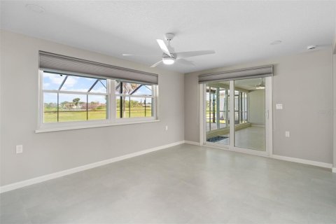Villa ou maison à louer à New Port Richey, Floride: 3 chambres, 172.98 m2 № 2386087 - photo 16