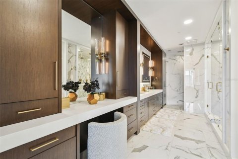 Condo in Tampa, Florida, 3 bedrooms  № 1824363 - photo 9