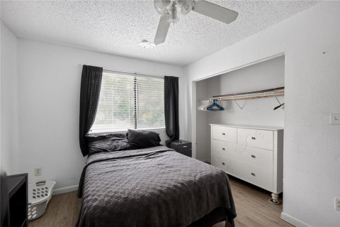 Copropriété à vendre à Tampa, Floride: 2 chambres, 83.52 m2 № 2210330 - photo 9