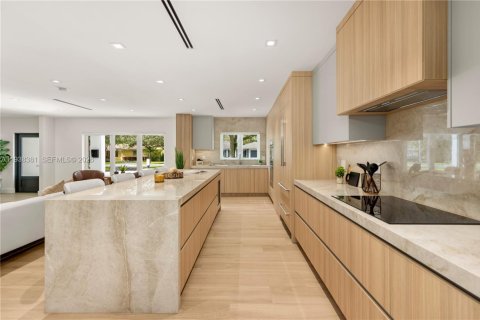 Купить виллу или дом в Корал-Гейблс, Флорида 3 спальни, 224.73м2, № 1996163 - фото 6