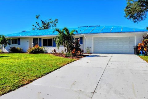 House in Sarasota, Florida 3 bedrooms, 140.75 sq.m. № 1841990 - photo 2