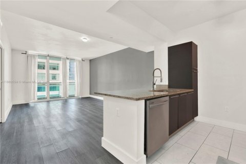 Copropriété à vendre à Miami, Floride: 1 chambre, 64.29 m2 № 2021897 - photo 5