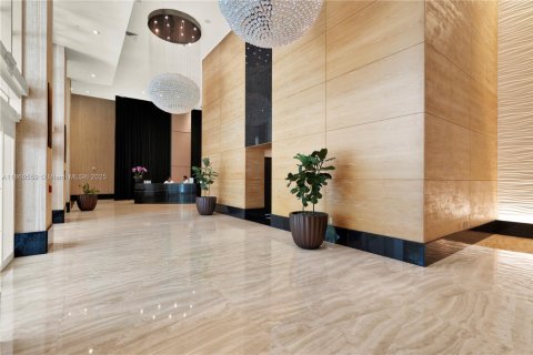 Copropriété à vendre à Miami, Floride: 1 chambre, 64.29 m2 № 2021897 - photo 3