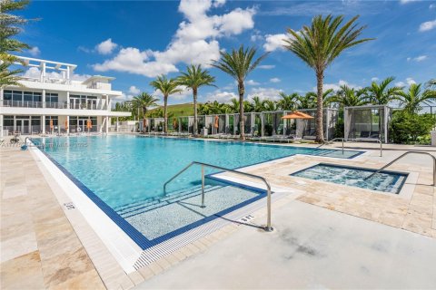Adosado en venta en Doral, Florida, 4 dormitorios, 168.34 m2 № 1693330 - foto 9