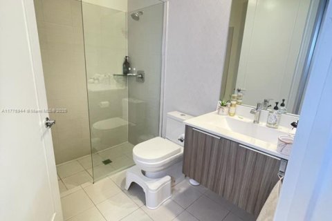 Adosado en venta en Doral, Florida, 4 dormitorios, 168.34 m2 № 1693330 - foto 3