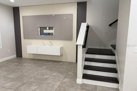 Touwnhouse à vendre à Kissimmee, Floride: 3 chambres, 148.92 m2 № 2414028 - photo 11