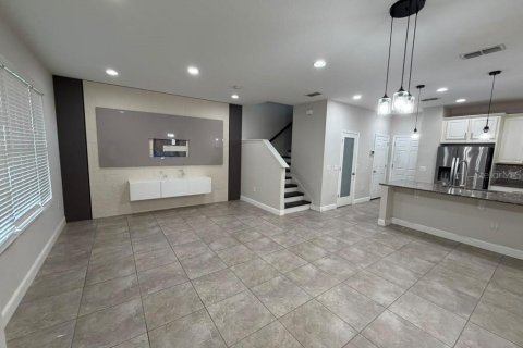 Touwnhouse à vendre à Kissimmee, Floride: 3 chambres, 148.92 m2 № 2414028 - photo 10