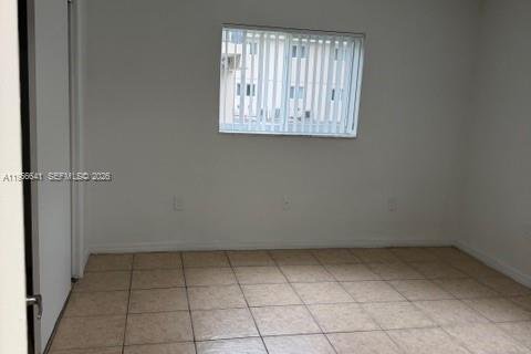 Condominio en alquiler en Fort Lauderdale, Florida, 1 dormitorio, 56.21 m2 № 2011784 - foto 14