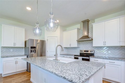 Villa ou maison à vendre à Zephyrhills, Floride: 4 chambres, 209.96 m2 № 2298473 - photo 10