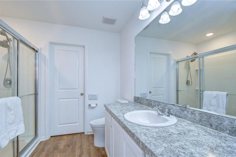 Villa ou maison à vendre à Zephyrhills, Floride: 4 chambres, 209.96 m2 № 2298473 - photo 15