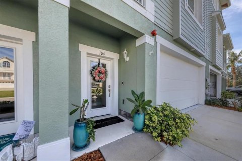 Townhouse in Placida, Florida 3 bedrooms, 222.04 sq.m. № 2096238 - photo 9