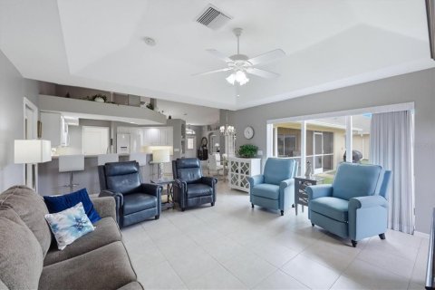 Villa ou maison à vendre à Rotonda, Floride: 3 chambres, 208.29 m2 № 2433493 - photo 16
