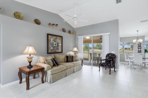 Villa ou maison à vendre à Rotonda, Floride: 3 chambres, 208.29 m2 № 2433493 - photo 8