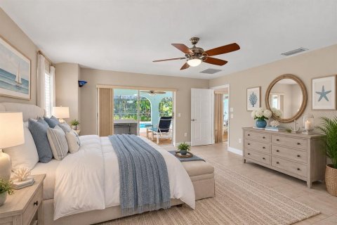 House in Punta Gorda, Florida 3 bedrooms, 207.26 sq.m. № 2266997 - photo 20