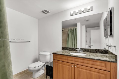 Купить кондоминиум в Майами, Флорида 2 спальни, 83.98м2, № 1868226 - фото 20