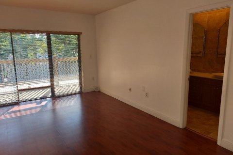 Adosado en alquiler en Miami, Florida, 2 dormitorios, 166.48 m2 № 1960886 - foto 18