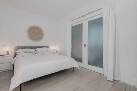 Condominio en alquiler en Miami Beach, Florida, 1 dormitorio, 81.75 m2 № 339265 - foto 14