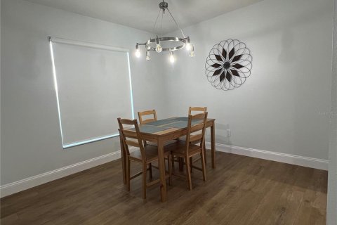 Casa en alquiler en Kissimmee, Florida, 3 dormitorios, 128.76 m2 № 1808442 - foto 9