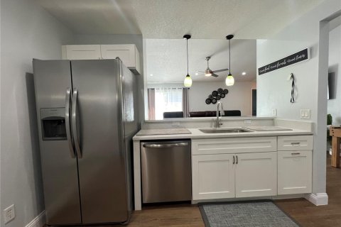 Casa en alquiler en Kissimmee, Florida, 3 dormitorios, 128.76 m2 № 1808442 - foto 7