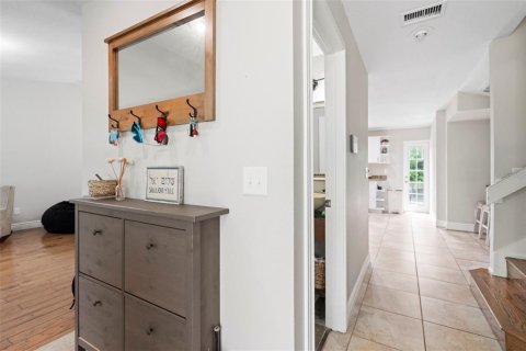 Casa en venta en Orlando, Florida, 4 dormitorios, 188.13 m2 № 1685088 - foto 20