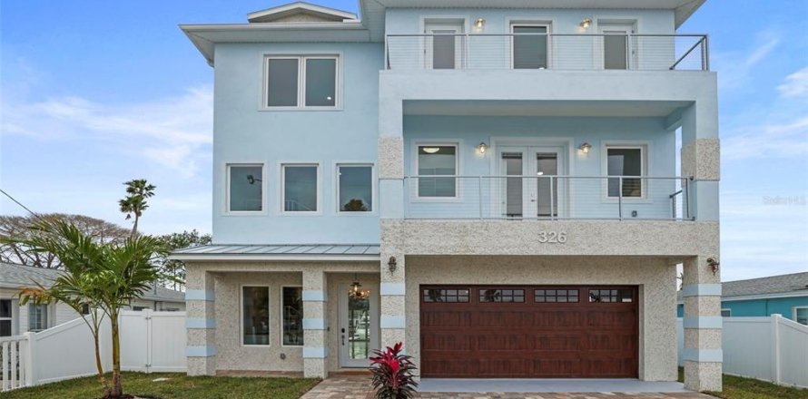 Casa en Madeira Beach, Florida 5 dormitorios, 333.15 m2 № 1852459
