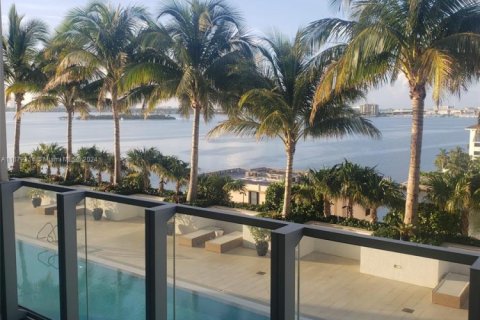 Copropriété à vendre à Miami, Floride: 1 chambre, 87.7 m2 № 1933790 - photo 1