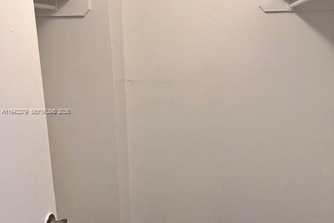 Copropriété à louer à Miami, Floride: 1 chambre, 76.74 m2 № 1999810 - photo 18