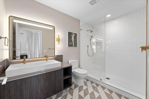 Condo in Miami, Florida, 3 bedrooms  № 2052816 - photo 15