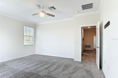 Townhouse in Davenport, Florida 5 bedrooms, 233.65 sq.m. № 1877246 - photo 13