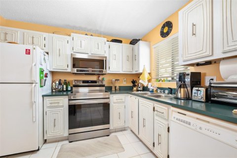 Copropriété à vendre à Daytona Beach, Floride: 2 chambres, 95.69 m2 № 1523338 - photo 7