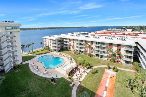 Copropriété à vendre à Daytona Beach, Floride: 2 chambres, 95.69 m2 № 1523338 - photo 25