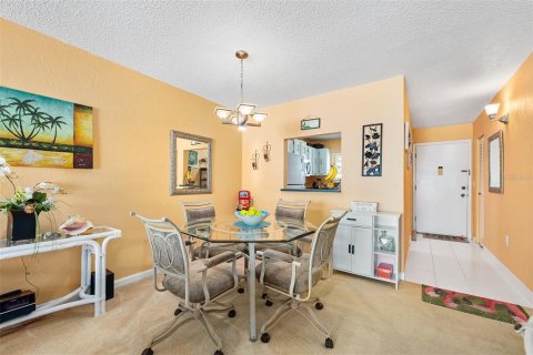 Copropriété à vendre à Daytona Beach, Floride: 2 chambres, 95.69 m2 № 1523338 - photo 9