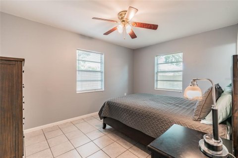 Villa ou maison à louer à Tampa, Floride: 3 chambres, 107.4 m2 № 2237839 - photo 26