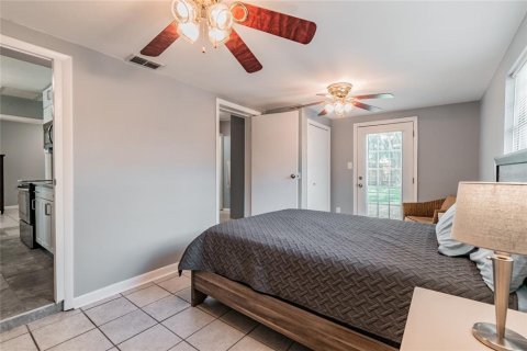 Villa ou maison à louer à Tampa, Floride: 3 chambres, 107.4 m2 № 2237839 - photo 25