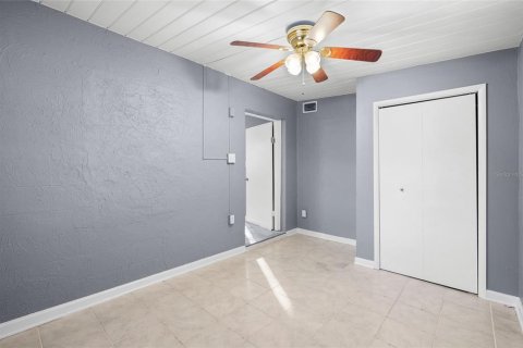 Villa ou maison à louer à Tampa, Floride: 3 chambres, 107.4 m2 № 2237839 - photo 13