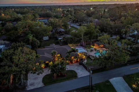 Casa en venta en Sarasota, Florida, 3 dormitorios, 316.43 m2 № 1755248 - foto 16