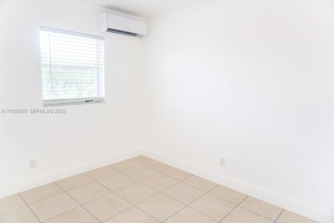 Apartamento en alquiler en Fort Lauderdale, Florida, 1 dormitorio, 59.09 m2 № 2059715 - foto 7