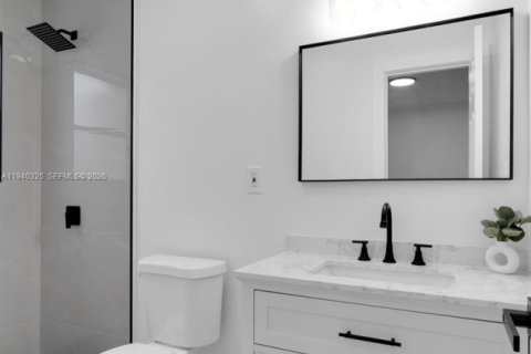 Villa ou maison à vendre à Miami Gardens, Floride: 4 chambres, 146.32 m2 № 1998154 - photo 25