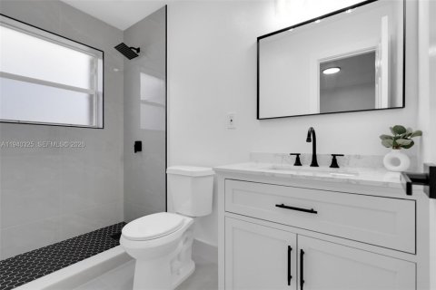 Villa ou maison à vendre à Miami Gardens, Floride: 4 chambres, 146.32 m2 № 1998154 - photo 24