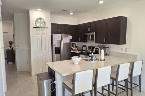 Adosado en venta en Davie, Florida, 3 dormitorios, 157.56 m2 № 1825501 - foto 4